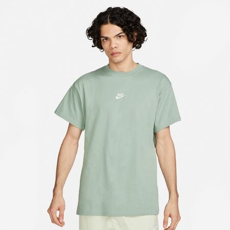 Verzadigen huid bubbel NIKE Sportswear T-Shirt mica green/sail T-shirts bestellen bij SNIPES