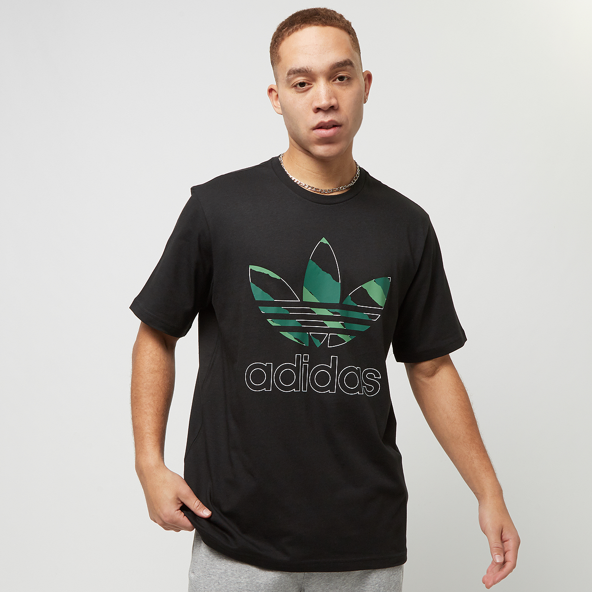 adidas Originals Ripped Camo T-shirt Exclusive T-shirts Heren black collegiate green preloved green maat: S beschikbare maaten:S M L XL