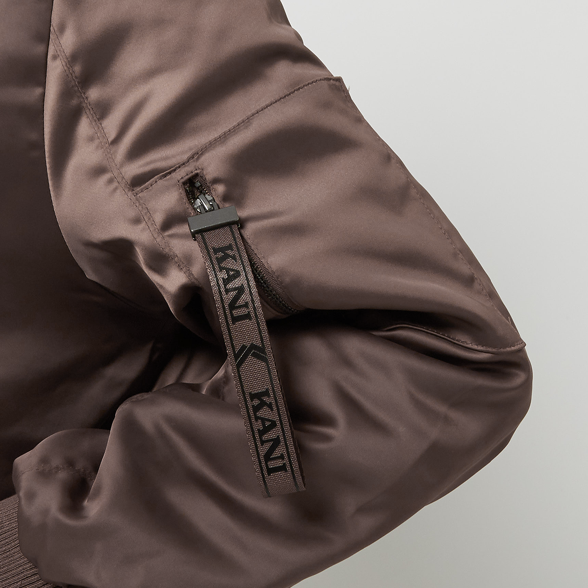 Karl Kani Satin College Jacket Jassen Kleding brown maat: XS beschikbare maaten:XS