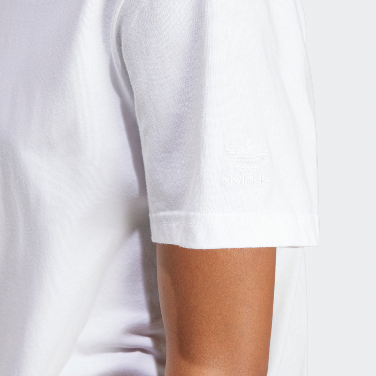 adidas Originals Adi Orbic Graphic Tee T-shirts Dames white maat: S beschikbare maaten:XS S M L