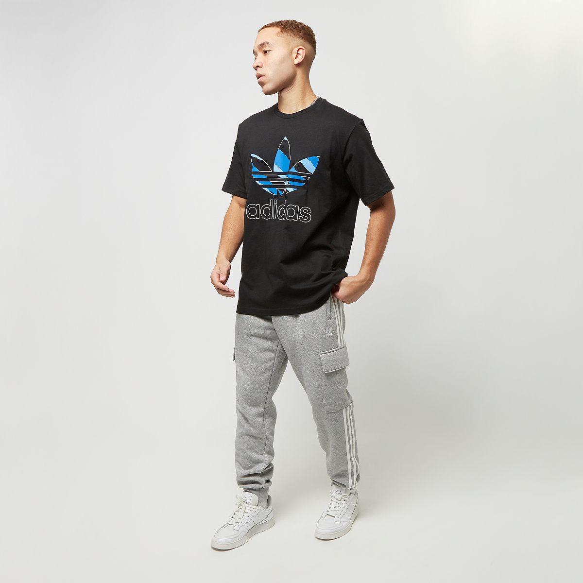 adidas Originals Ripped Camo T-shirt Exclusive T-shirts Heren black bluebird semi blue burst maat: S beschikbare maaten:S M L XL